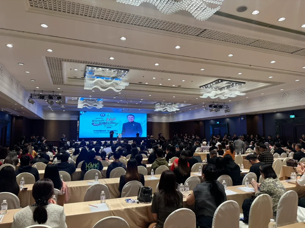 ทีม BNI NER2 นำโดย ED ปฐวี ตัณฑยรรยง ร่วมงานมหกรรม SMEs อุดรธานี
